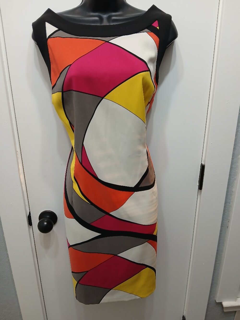 Ronni Nicole Modern Art Column Dress